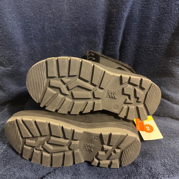 Kids Skylar Winter Boots Black 2 - Picture 6 of 6